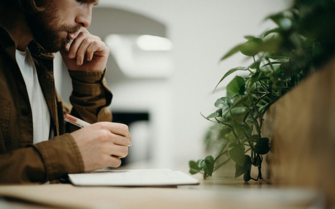 How to Find (and Hire) the Right Professional Ghostwriter for Your Book