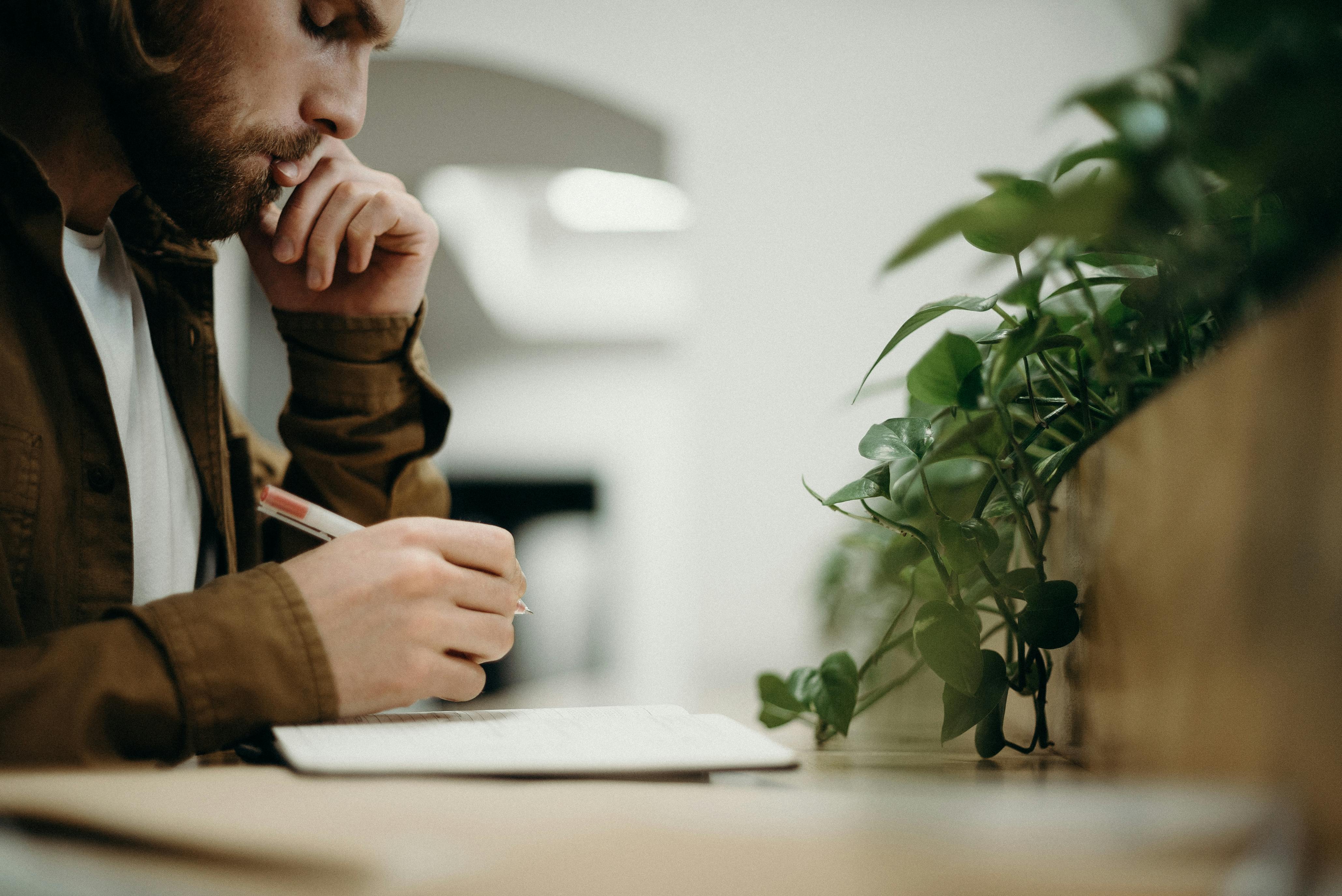 How to Find (and Hire) the Right Professional Ghostwriter for Your Book