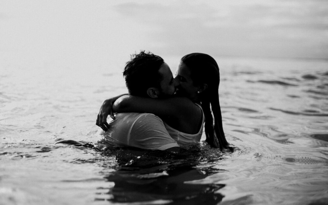 How To Write A Romance Novel in 10 Easy Steps