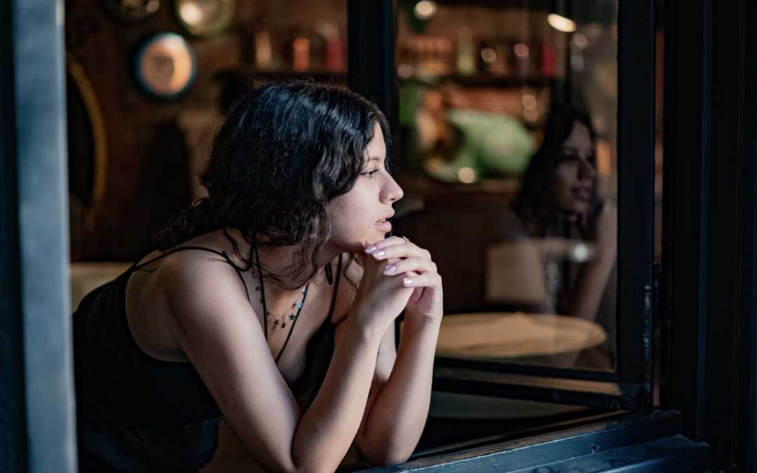 How to Write an Interior Monologue (6 Steps, With Examples)